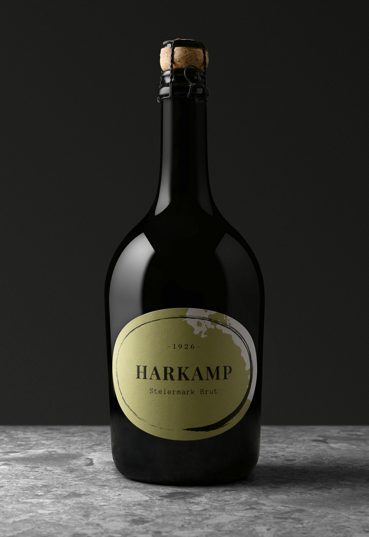 Titanweiß Designagentur Weinviertel Etikettendesign Sektmanufaktur Harkamp